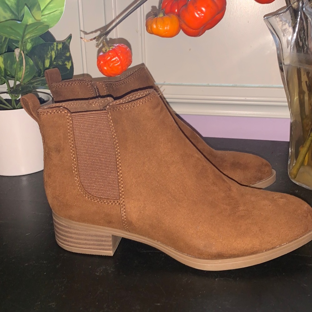 brown ankle boots